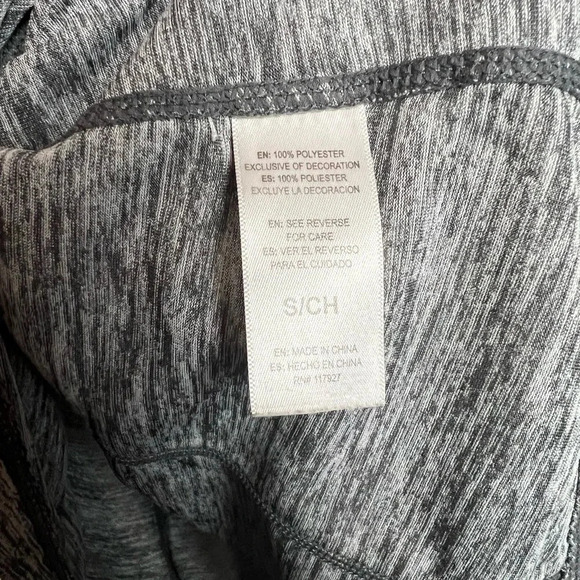 Reebok Grey Athletic Tank Size S‎ - Picture 6 of 9